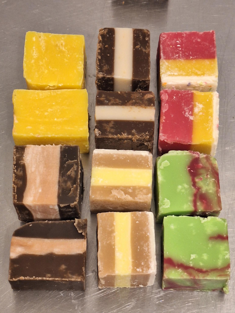 Box of 12 Fudge